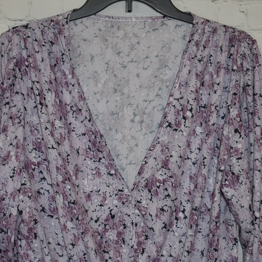 Top (TO3) - Picture 2 of 6